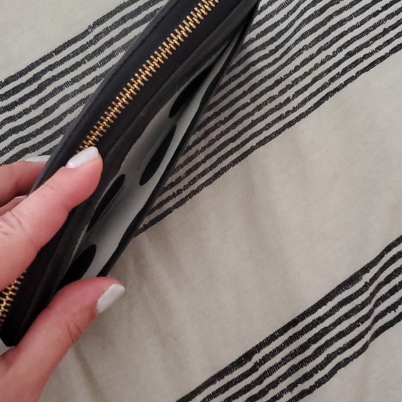 Kate Spade Wallet - Picture 5 of 12